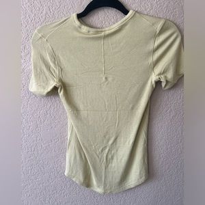 Lululemon short sleeve